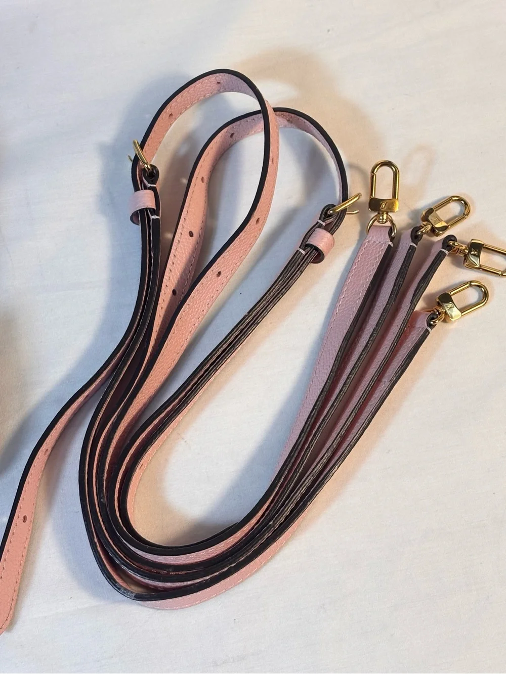 Louis Vuitton Clapton Ebene Rose